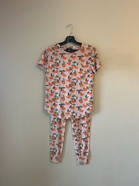 Women's LATES BY KATE SPADE  two piece Pink Peach-Print Short Sleeve Pajama Set